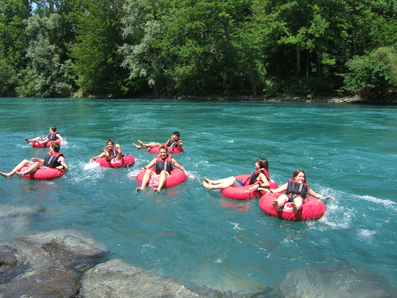 Aaretubing, Spass auf dem Wasser