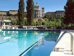 Das Marzilibad ist in 10 Fussminuten erreichbar >>gratis Eintritt<<